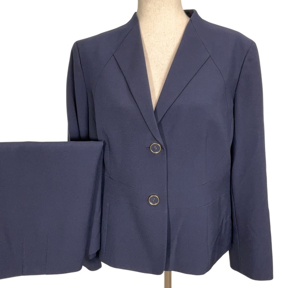 Le Suit Skirt Suit Women 16P Midnight Navy Gold Button Timeless Minimalist - Picture 1 of 15